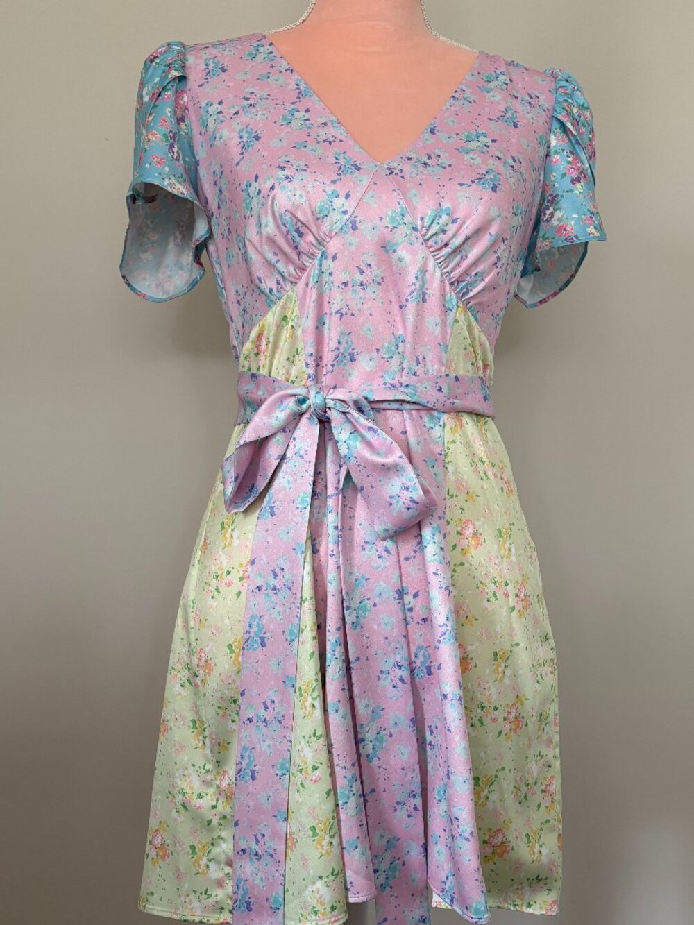 LoveShackFancy Floral Patchwork Dress Pink Green Puff Sleeve Tie Waist Size 4